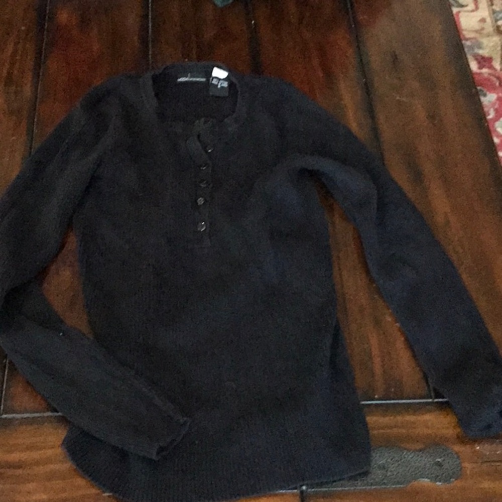 Moda International Black size S Henley